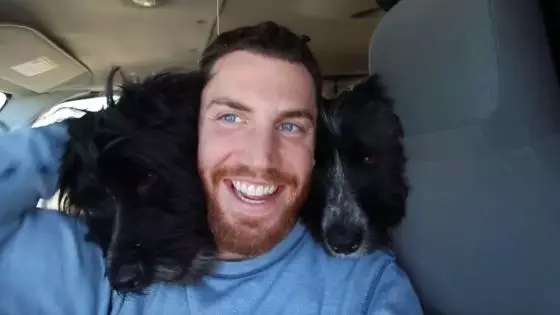 Man Rescues Abandoned Puppies After Finding Them In The Desert