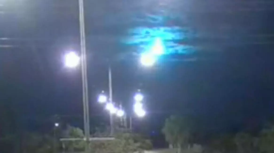 Sky Flashes Blue Over Central Australia After Meteor Passes By