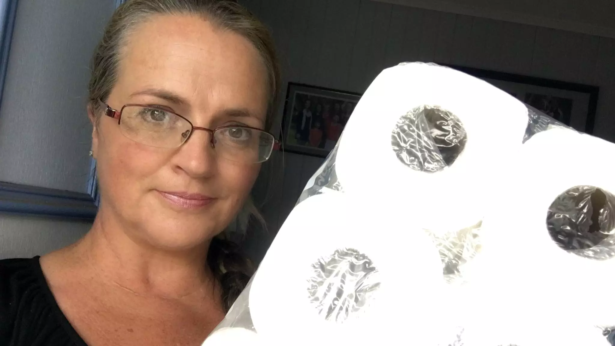 Mum Of 16 Kids Hits Back At Critics Who Slammed Her For Buying Toilet Paper