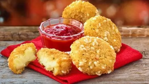 McDonald's Fan Recreates The Cheese Bites At Home With Five Ingredients