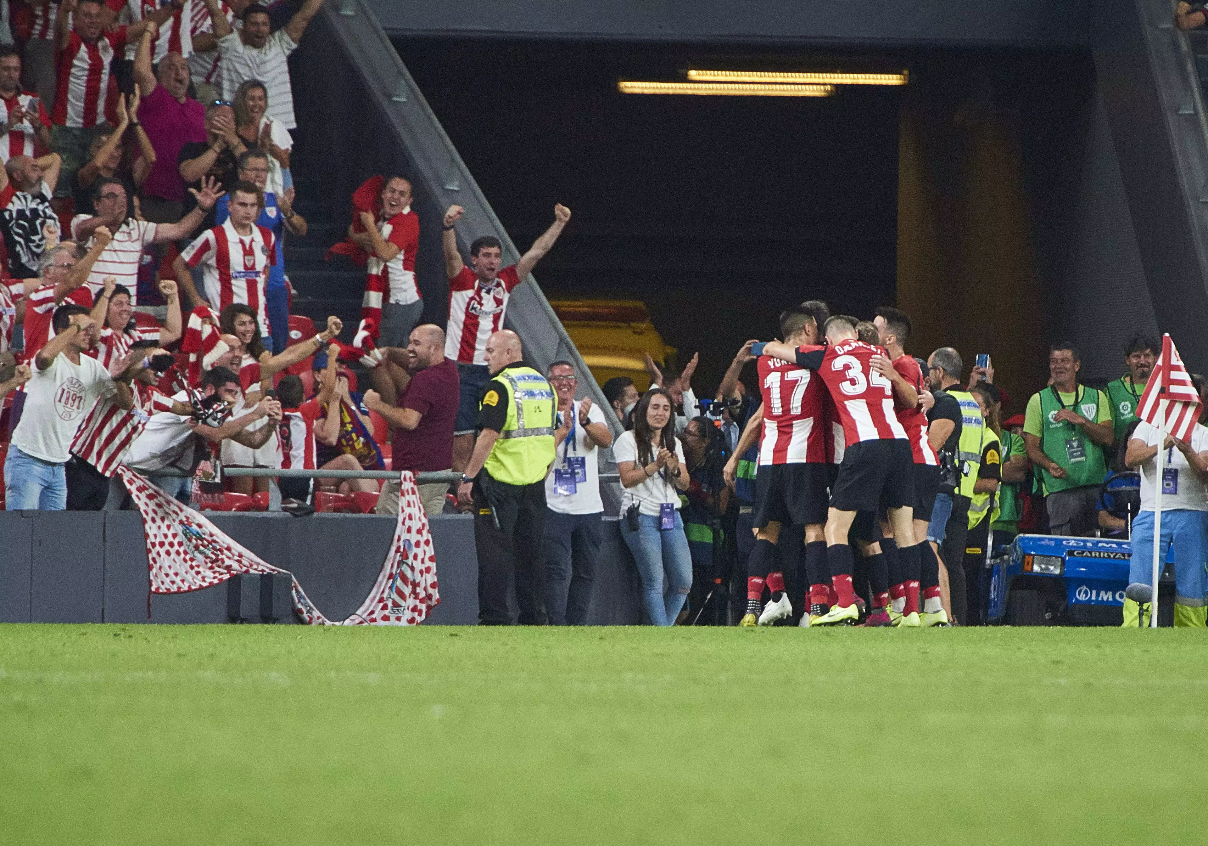 Atleti celebrate their late winner against Barcelona. Image: PA Images