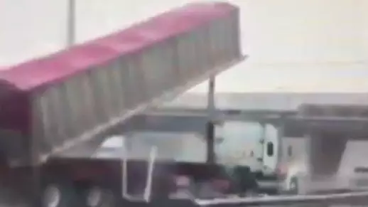 Canadian Truck Driver Forgets To Lower Trailer And Smashes Into Overpass