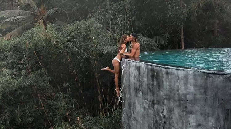 Instagram Travel Bloggers Criticised For 'Dangerous' Picture Hanging Over Pool Edge