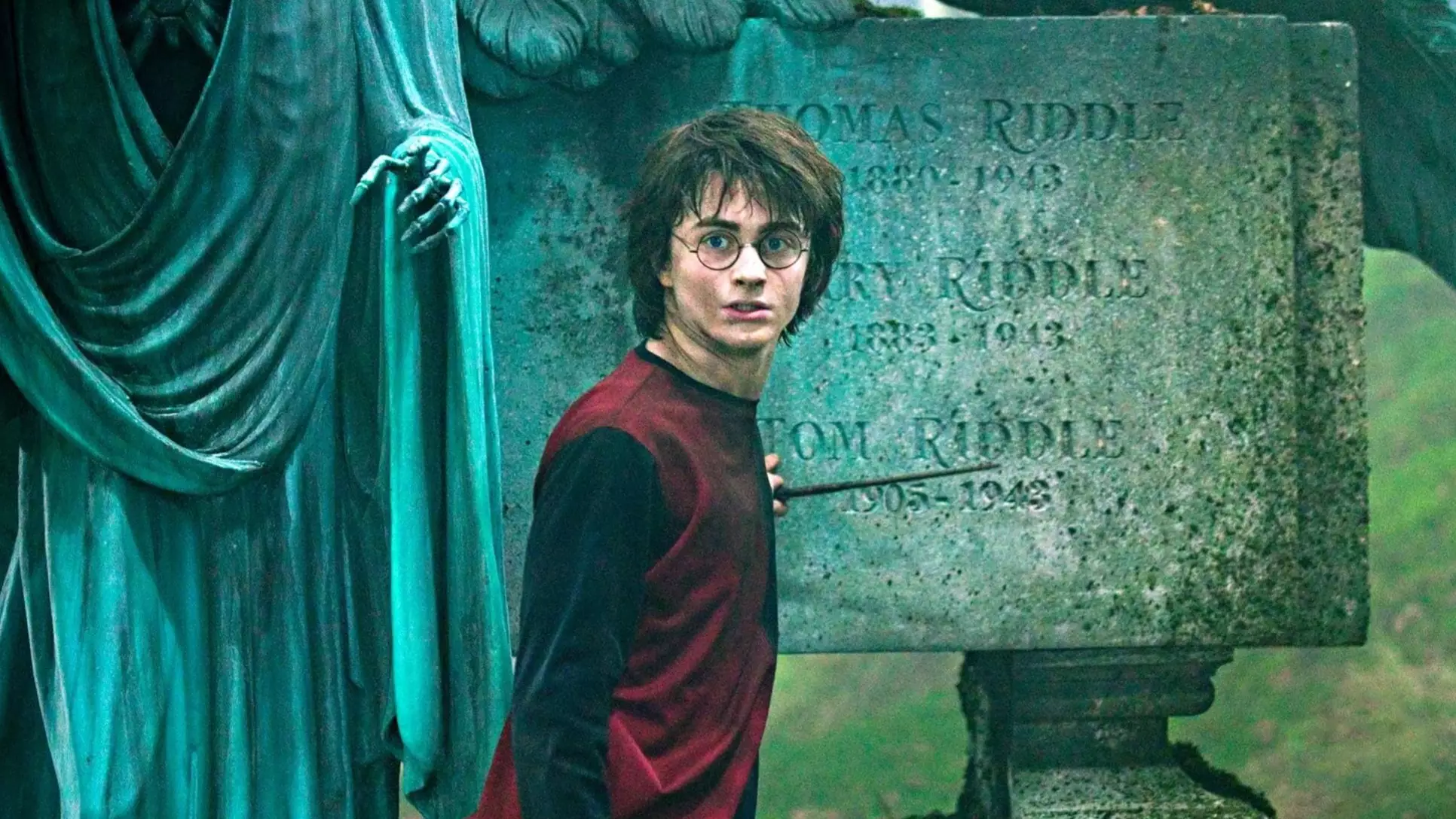 Everyone's Freaking Out Over This Deleted 'Harry Potter' Scene Reappearing
