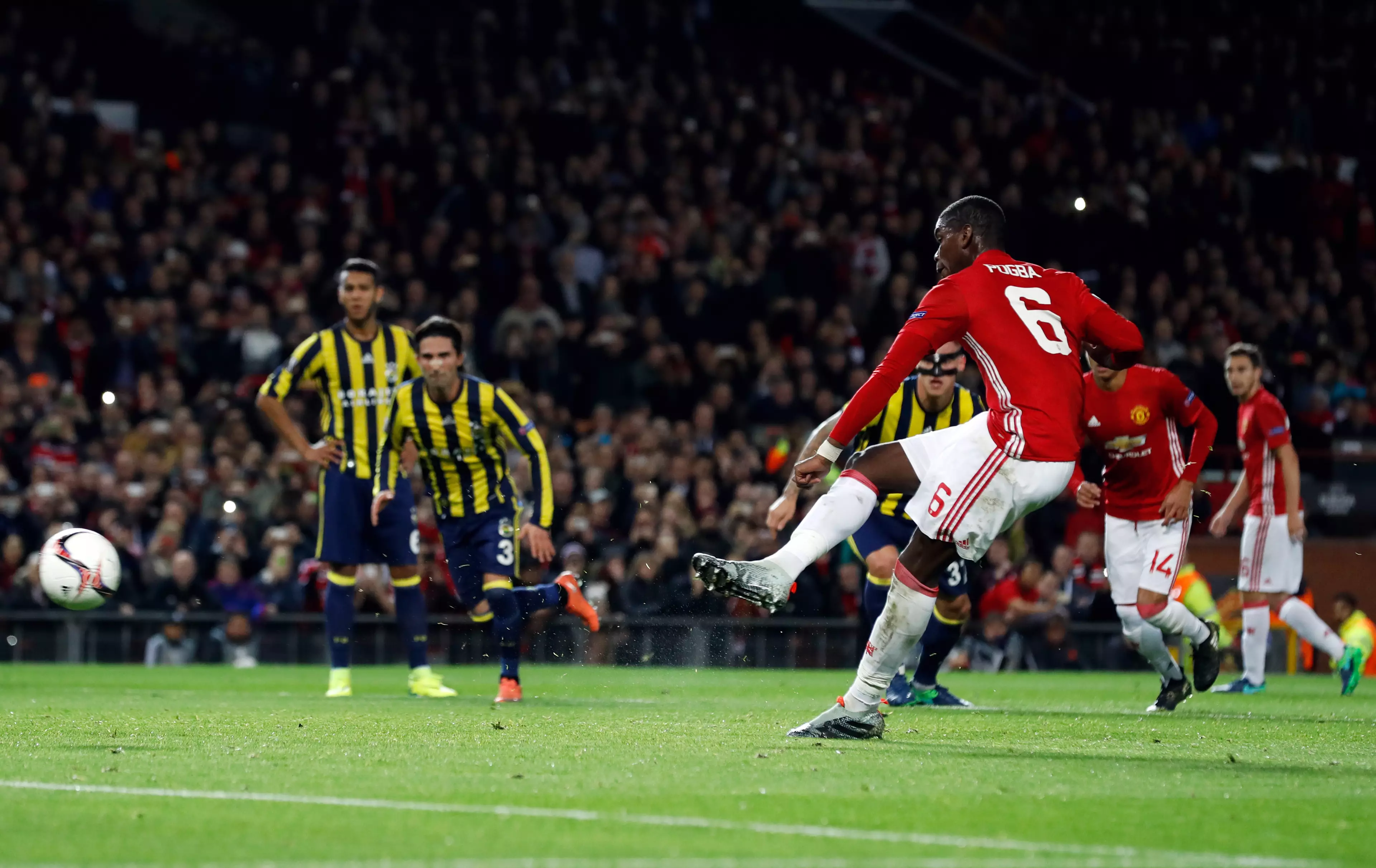 Paul Pogba Explains What He Said To Wayne Rooney Before Penalty Kick