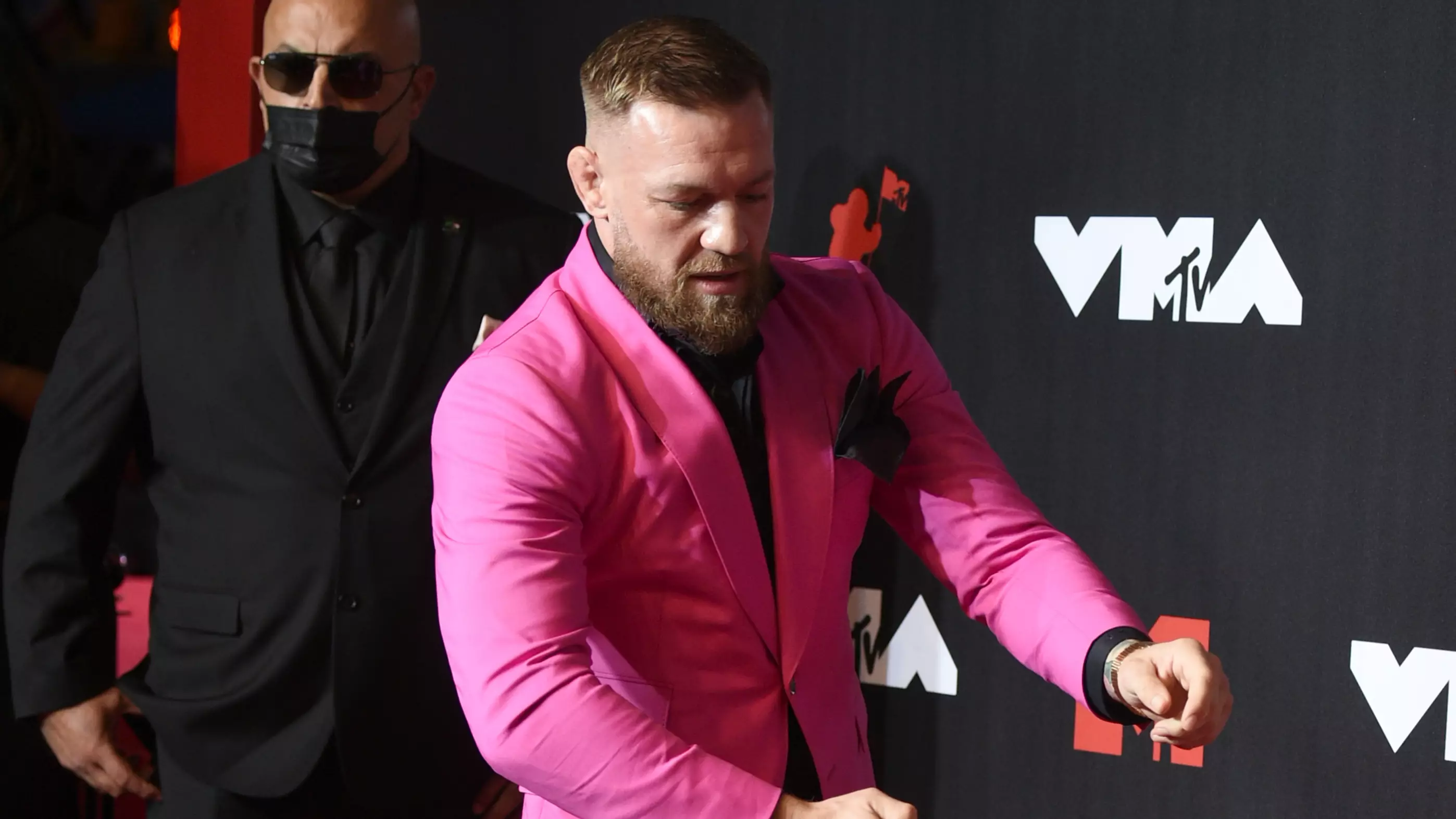 Machine Gun Kelly And Conor McGregor Nearly Get Into A Fight On VMA Red Carpet