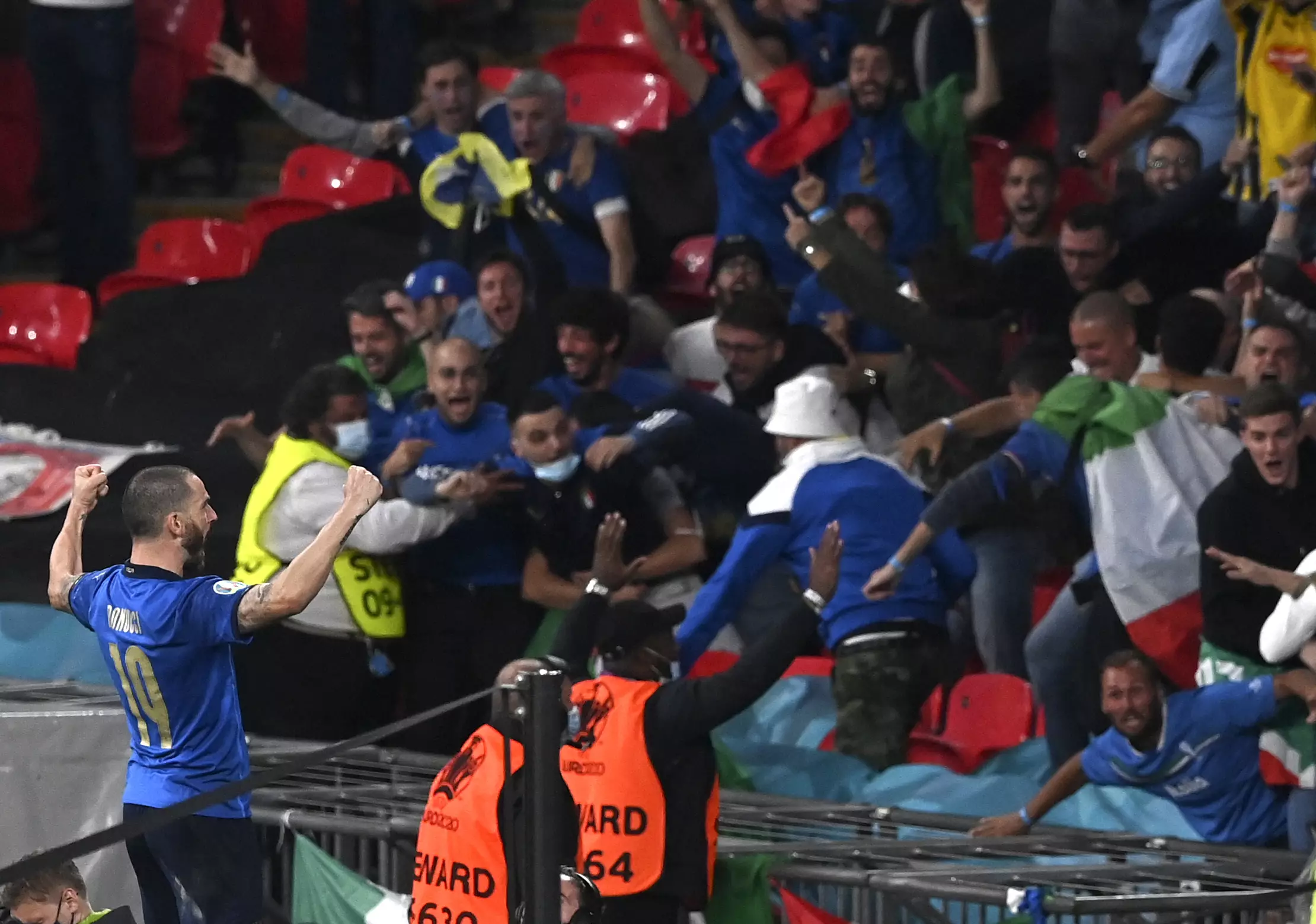 Leonardo Bonucci celebrates Italy's equaliser.