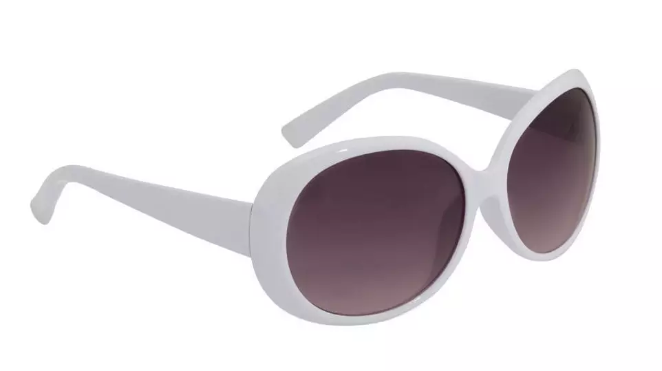 A pair of WAG-y sunglasses, such as these ones from eBay, will complete the outfit. (