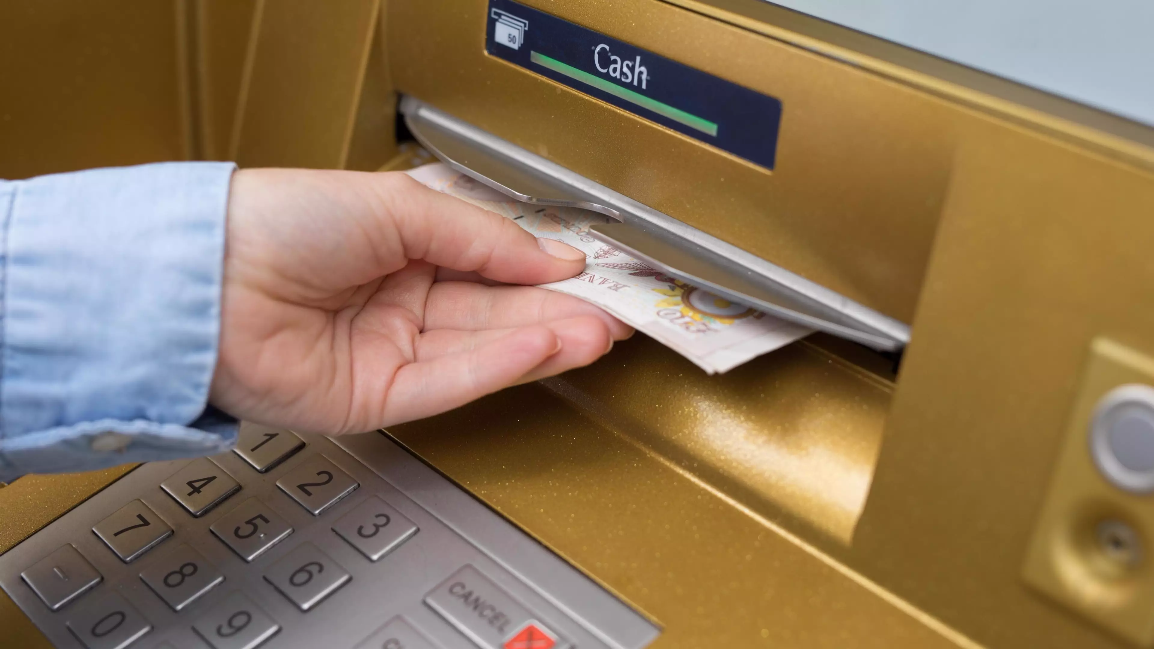 Cash Machines To Be Fitted With Traceable Gel Spray As Theft Deterrent