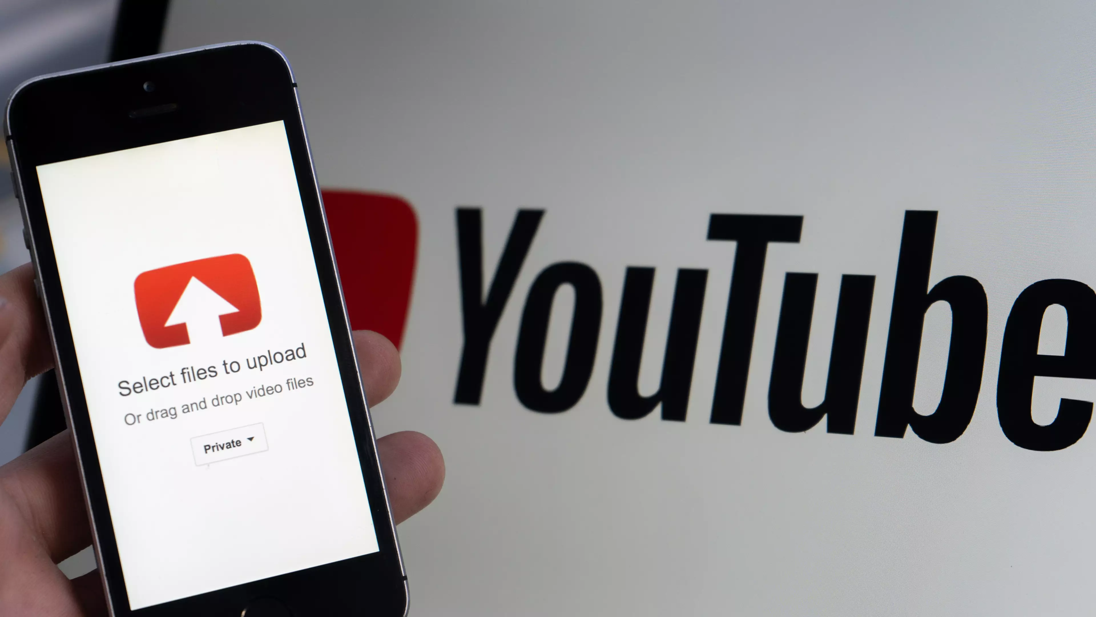 YouTube Is Going To Get Rid Of Live Subscriber Counts 