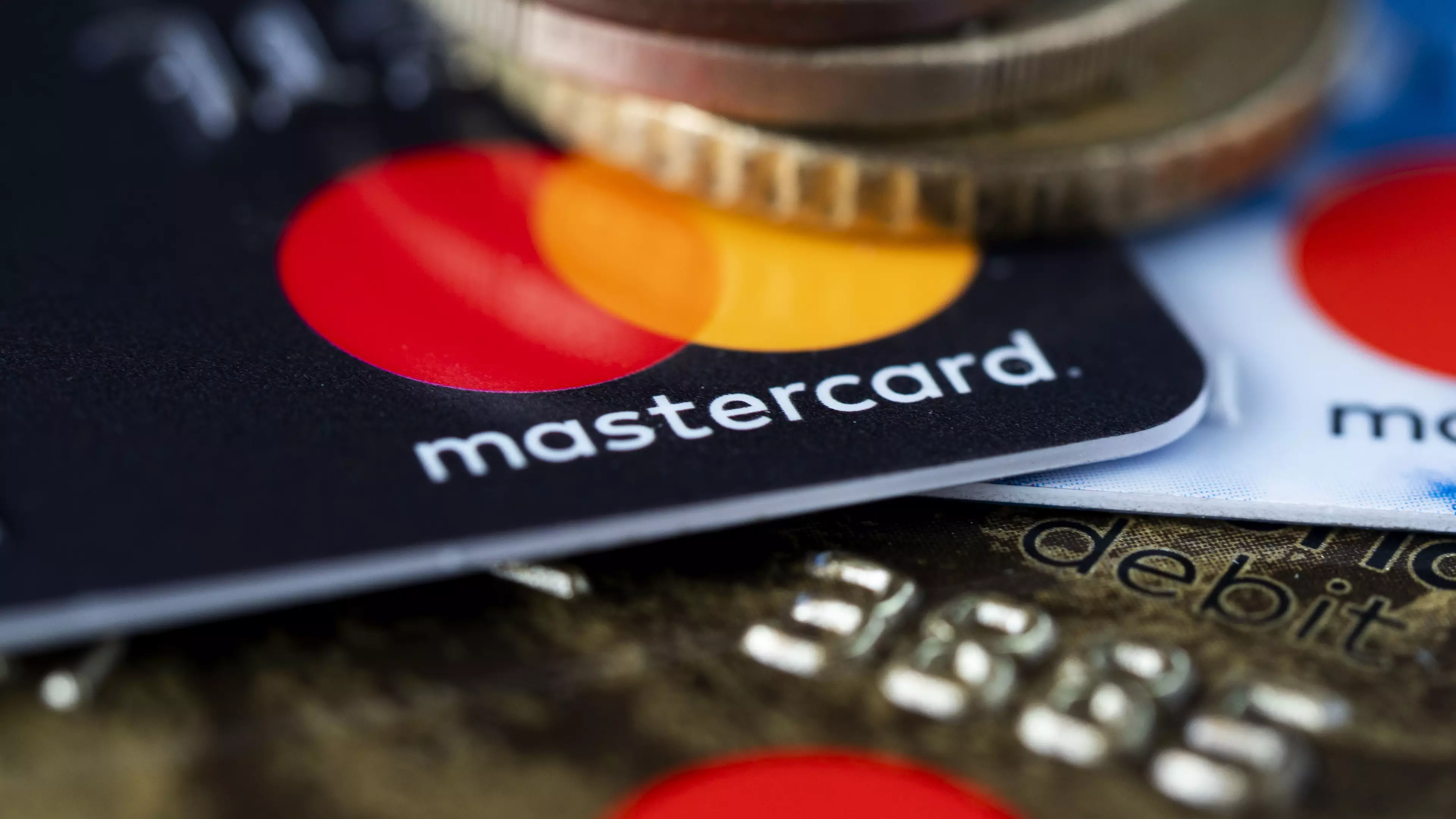 Almost Every Adult In UK Could Be Owed £300 As Mastercard Loses Court Appeal