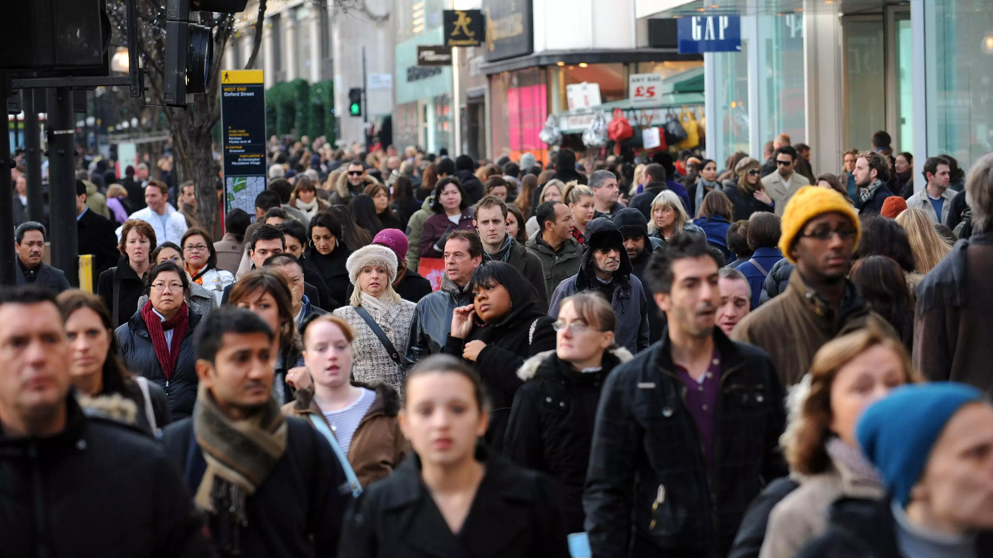 Thousands Have Signed A Petition Demanding Shops Close On Boxing Day