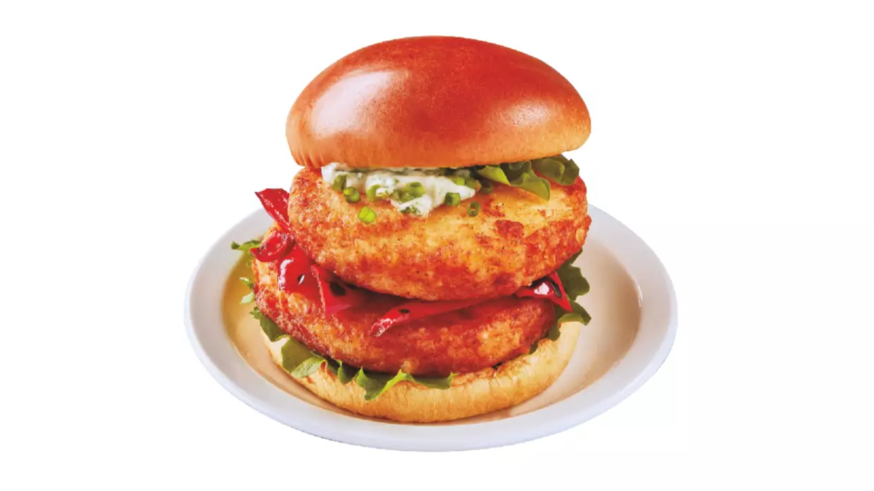 Halloumi Burgers Are Coming To Iceland And They're The First Of Their Kind
