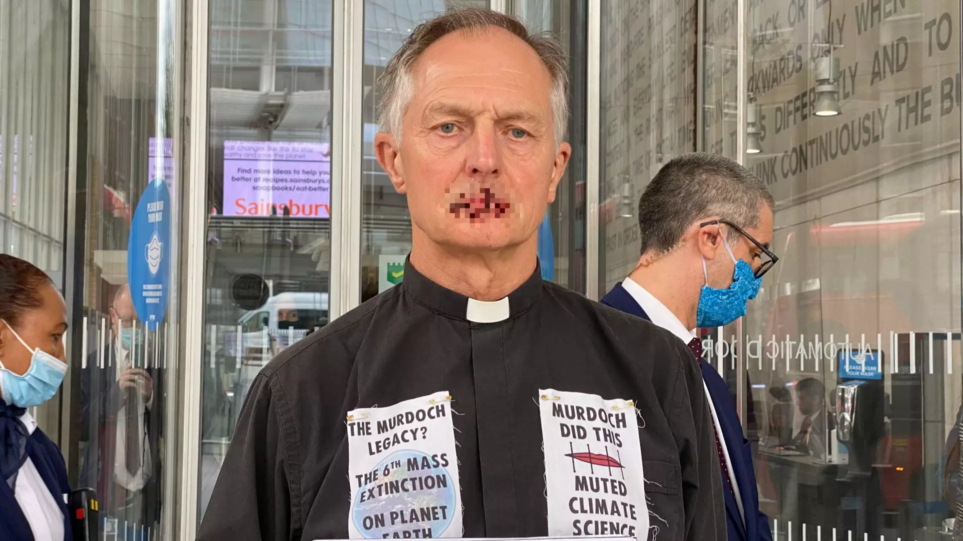 Vicar Sews His Lips Shut During Dramatic Protest Against Rupert Murdoch And News Corp