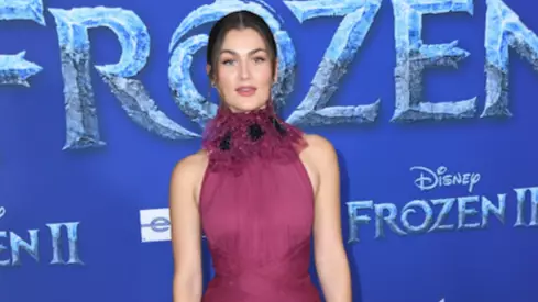 'Frozen 2' Star Shares Her Coronavirus Symptoms