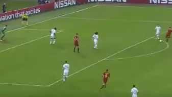 Watch: Stephan El Shaarawy Scores A Venomous Half Volley Against Chelsea