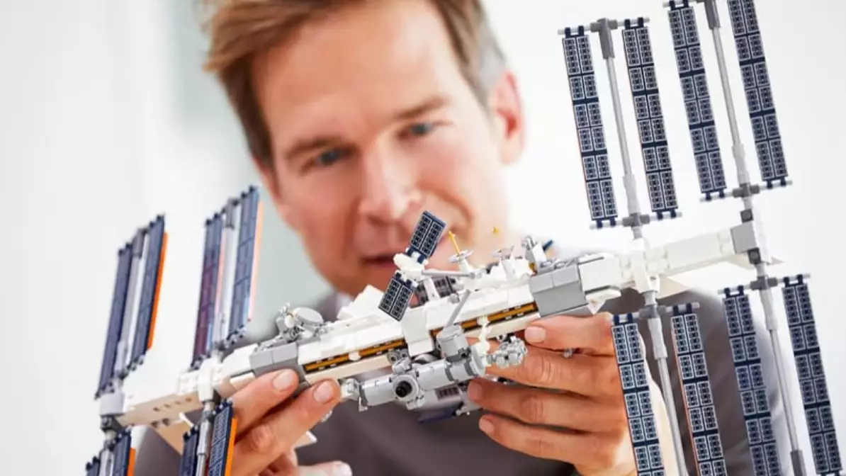LEGO Teams Up With NASA To Create 864-Piece International Space Station Set