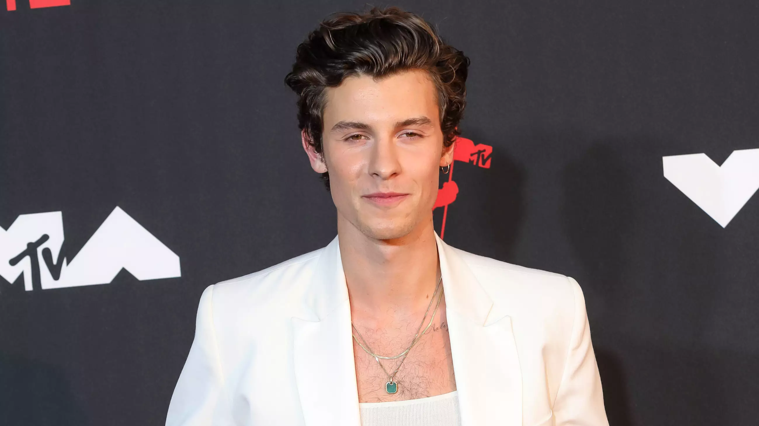 Who Is Shawn Mendes Dating In 2021?