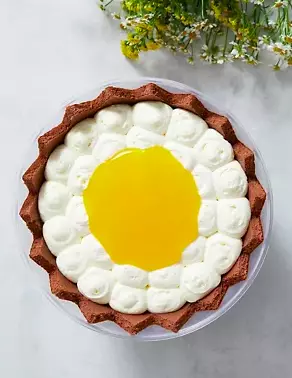 The 'egg' trifle is the perfect Easter dessert (