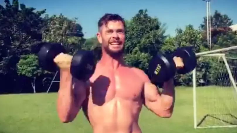 Chris Hemsworth Is Auctioning Off A One Hour Workout With Him To Raise Money For Firefighters