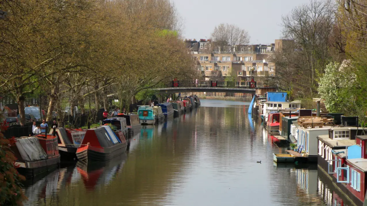 ​Woman Couldn't Afford London Home So Built Herself Luxury Houseboat For £182k