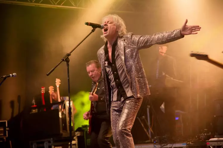Hundreds Of Fans Walk Out Of Festival After Bob Geldof Goes On Savage Rant 
