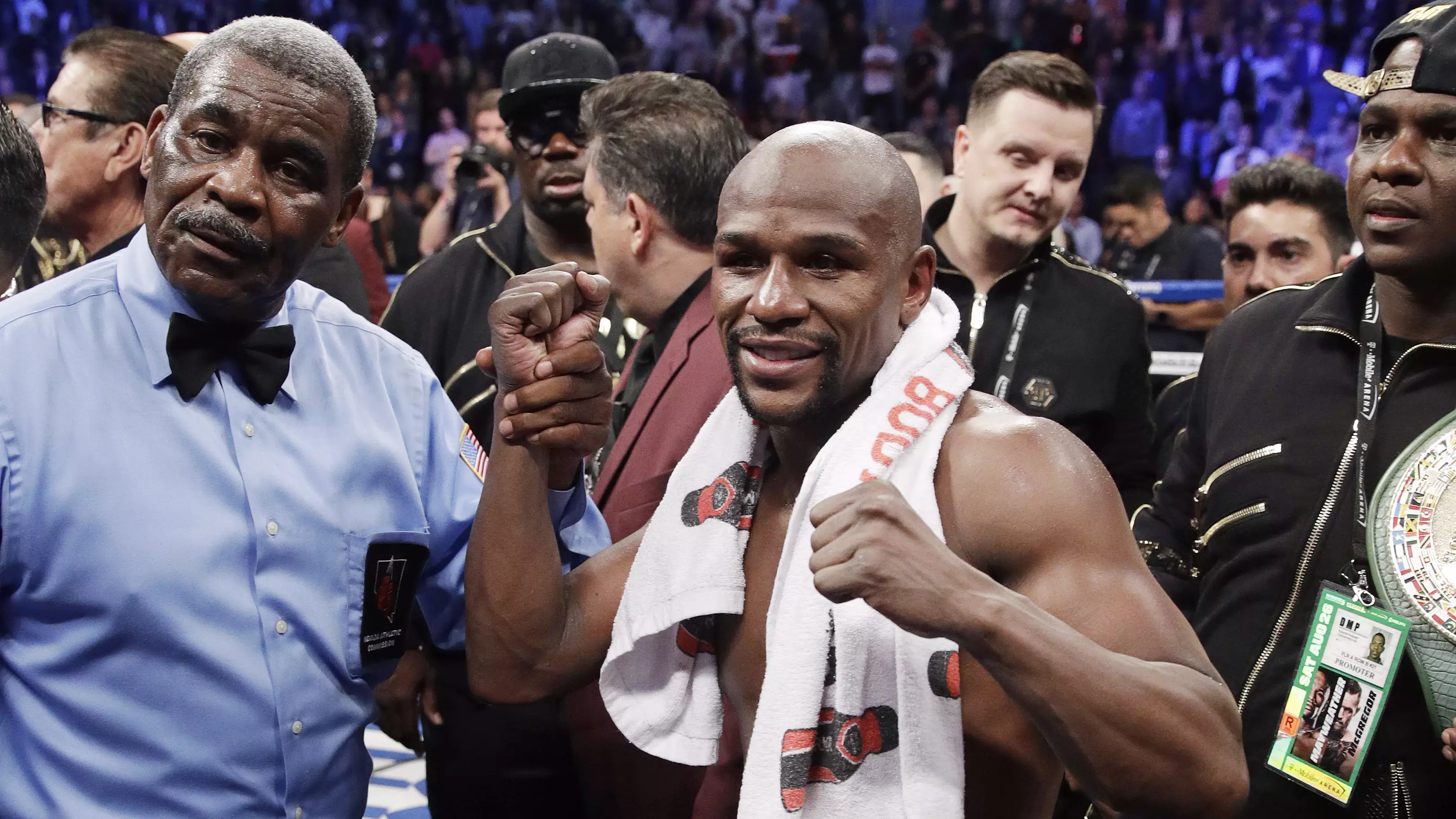 Floyd Mayweather Reveals Surprising Fact About His Preparation For McGregor Fight