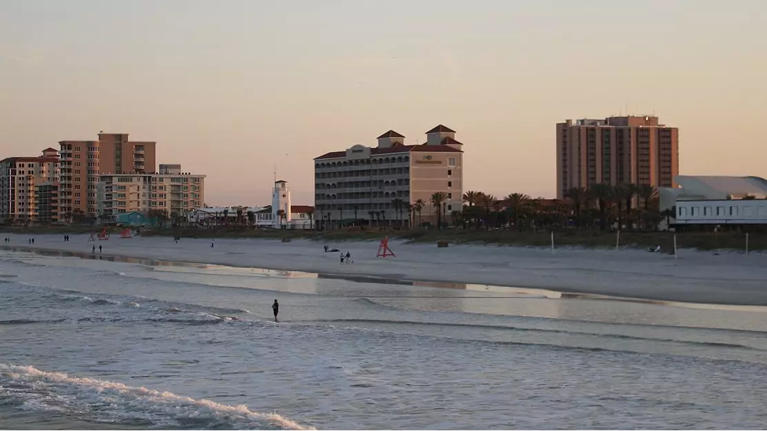 Beaches In Jacksonville Florida To Reopen Tonight With Restrictions 