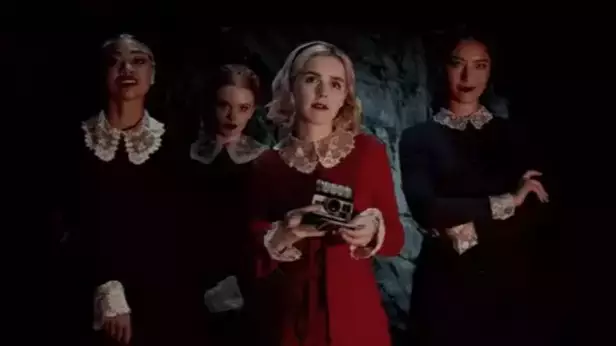 Netflix Has Dropped Official Chilling Adventures of Sabrina Trailer