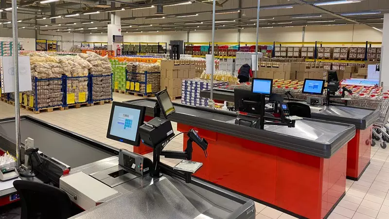 Russian Supermarket 'Cheaper Than Aldi' Opening In UK This Weekend