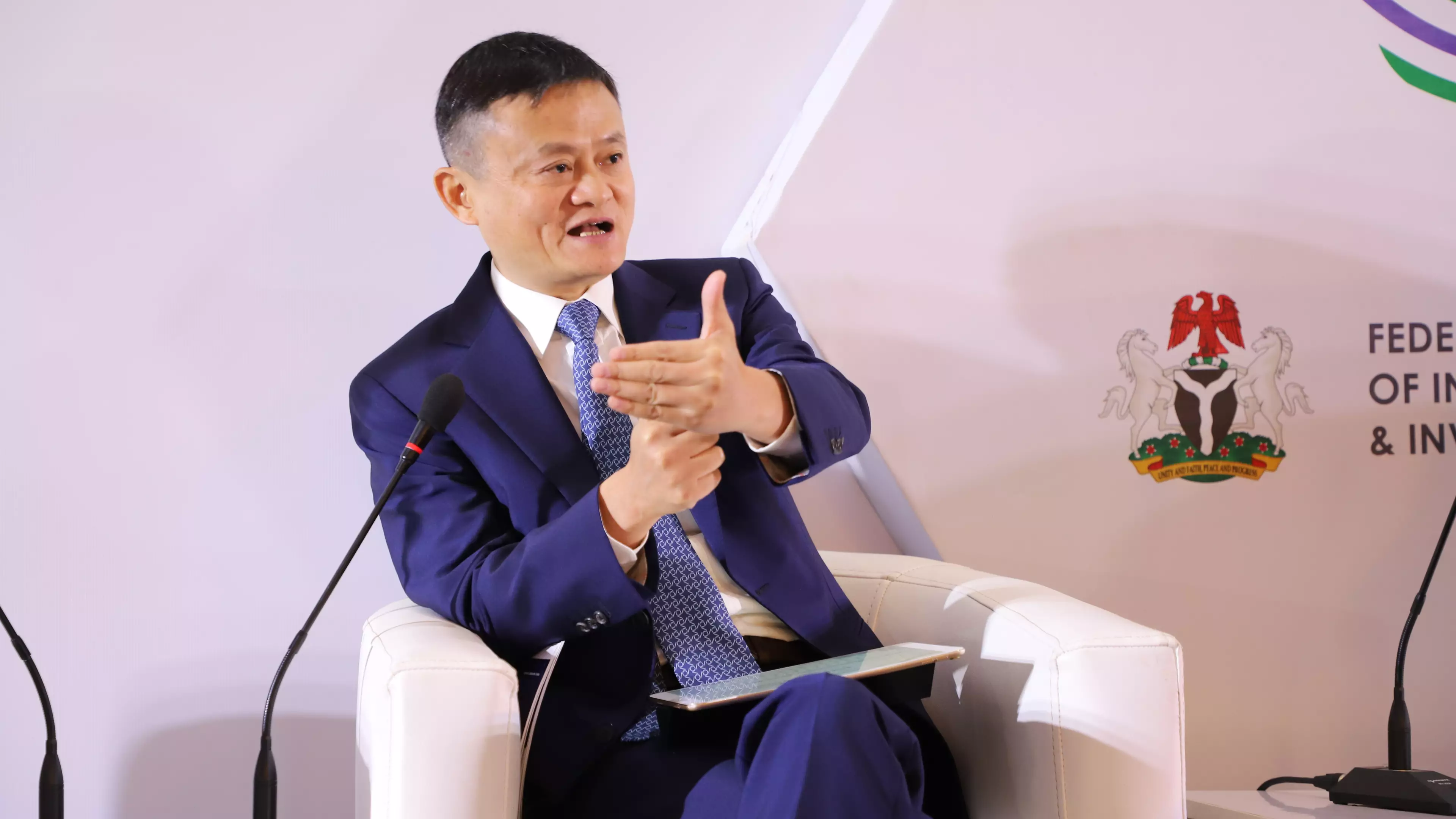 China's Richest Man Jack Ma Donates 1M Face Masks And 500K Coronavirus Test Kits To US