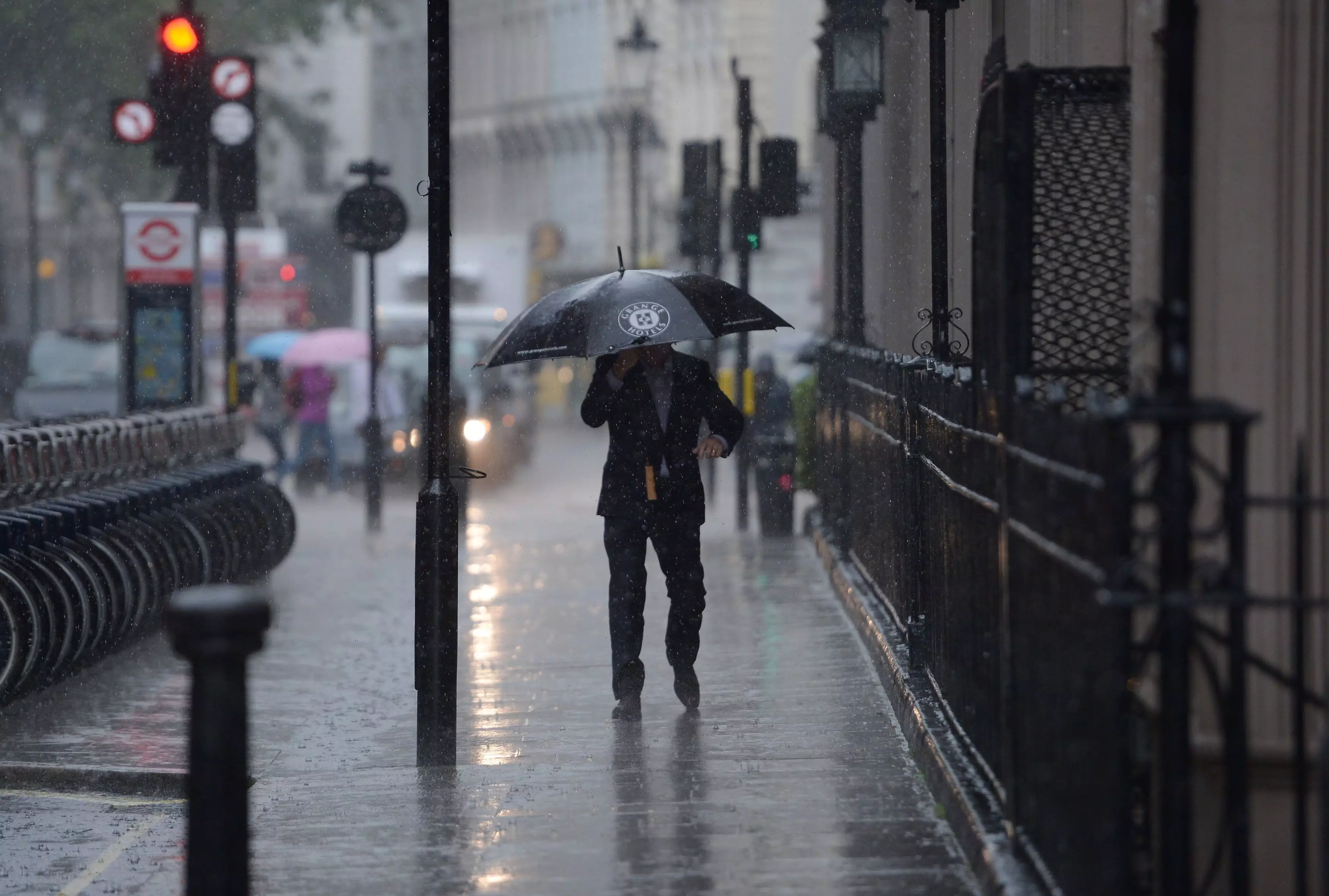 The Met Office as warned of the potential risk of heavy rain and flooding this weekend.