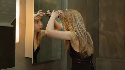 It's Okay If You're Terrified Of Mirrors, You're Not Alone
