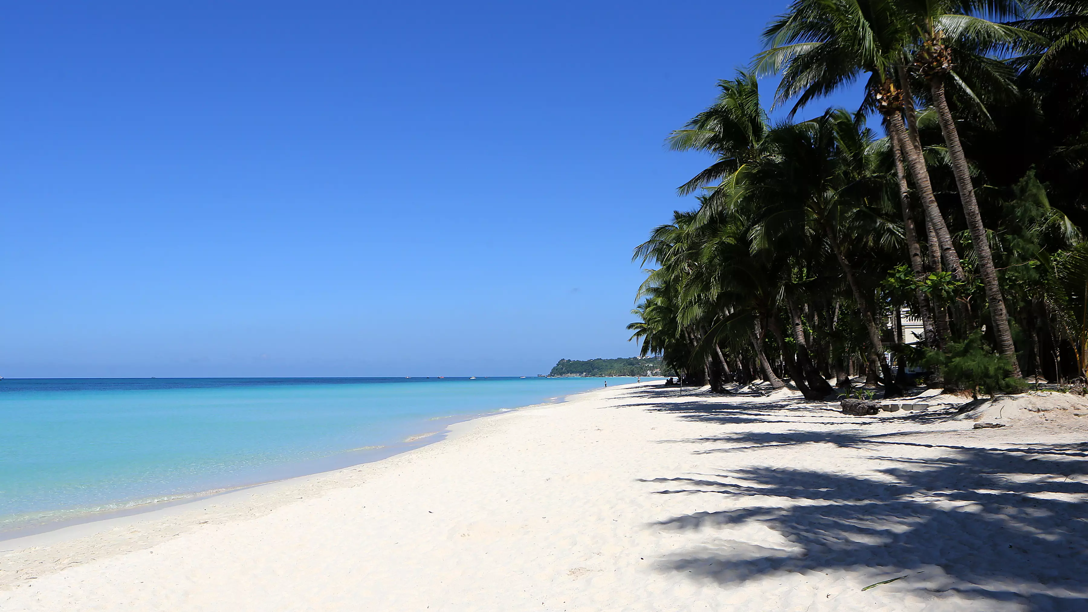 Boracay Beach Closed For Three Days After Woman 'Buries Daughter's Nappy' 