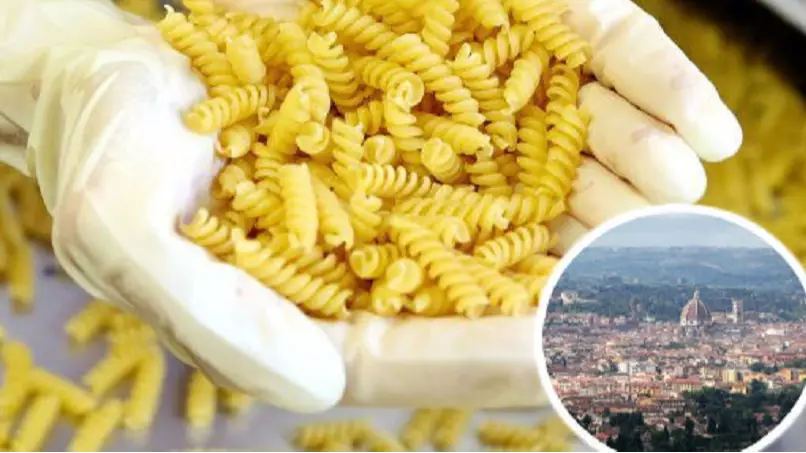 American Exchange Students In Italy Start Fire Cooking Pasta Without Water