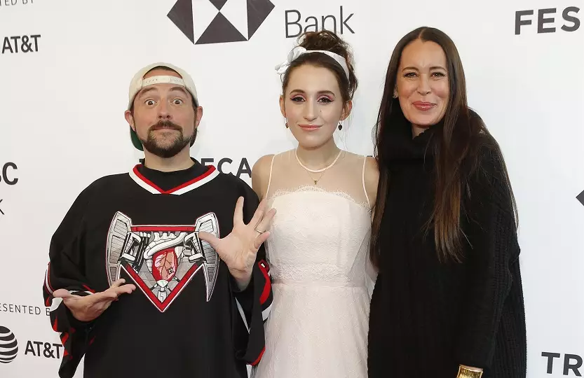 Kevin Smith, wife Jennifer Schwalbach Smith and daughter Harley Quinn Smith.