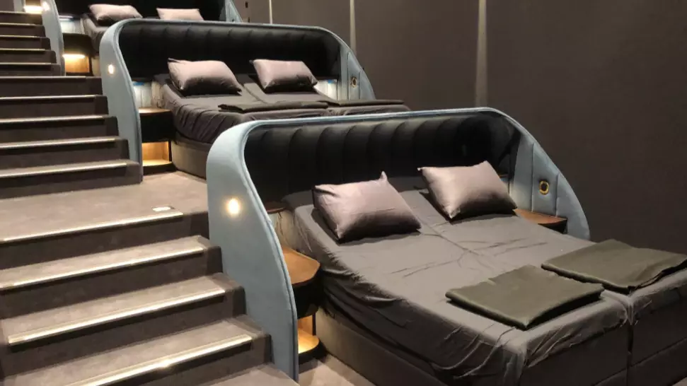 Cinema Replaces Seats With Double Beds 