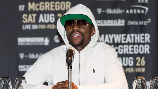 Floyd Mayweather Reveals How Many Girlfriends He Actually Has