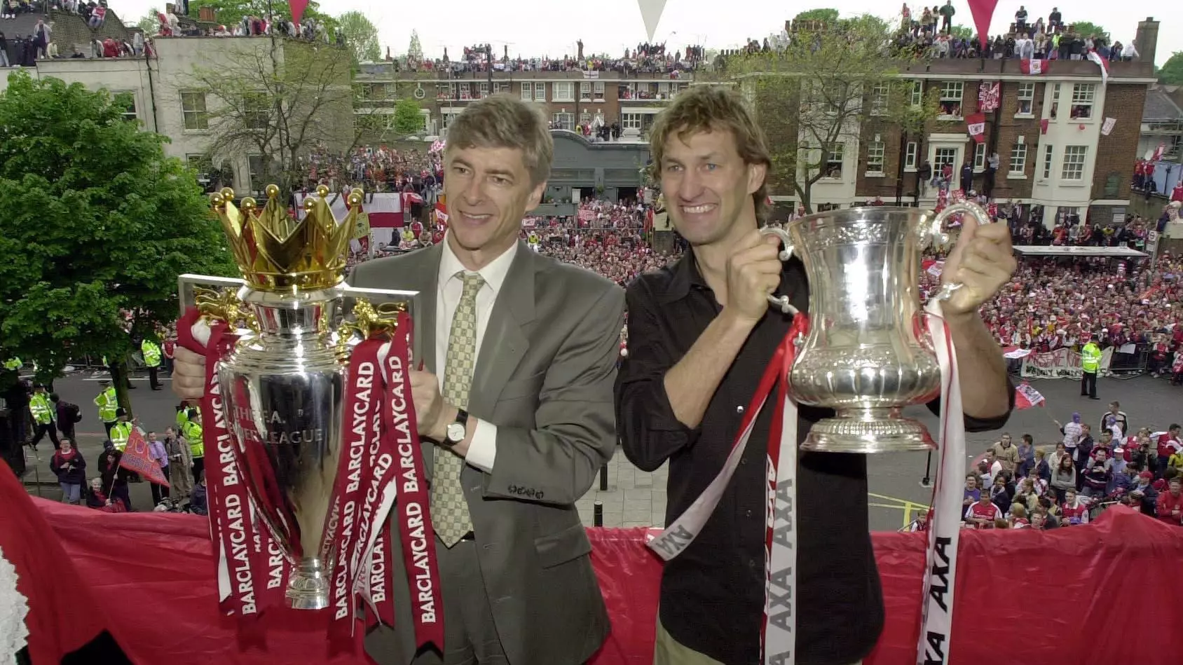 Tony Adams Says Arsene Wenger Couldn't Coach His Way Out Of A Paper Bag