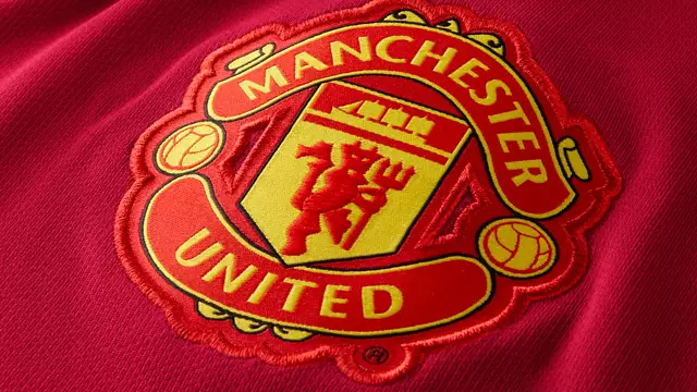 Manchester United Rubbish Rumours Surrounding New Club Badge