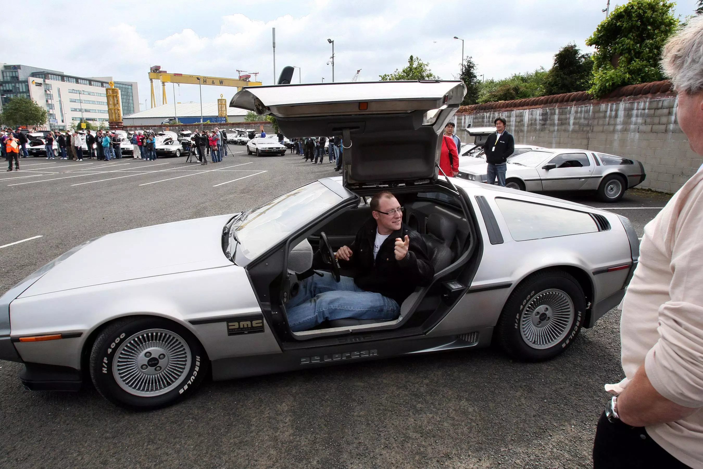 Man Speeding At 88MPH In DeLorean Claims He Wasn't Trying To Time Travel