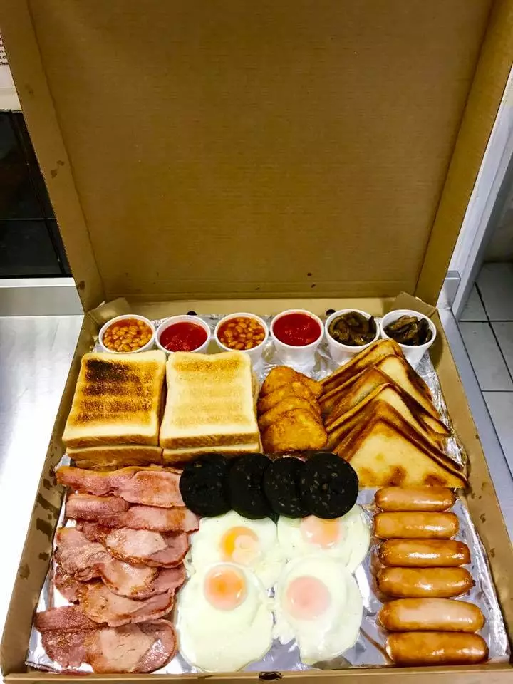 ultimate breakfast box