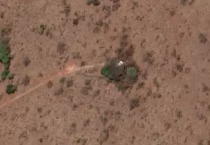 UFO in African desert (