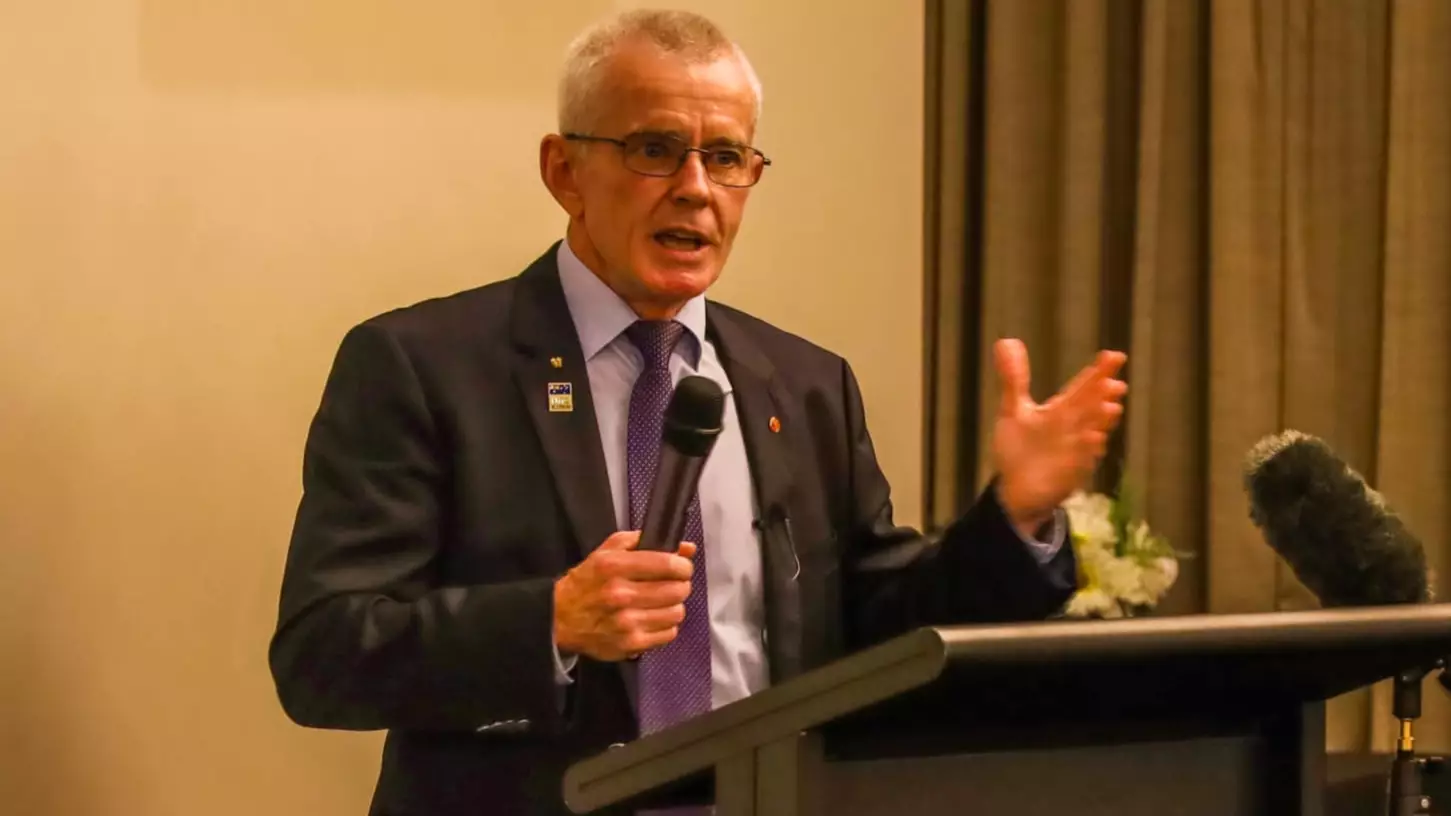 Malcolm Roberts Launches Bid To Get The Government To Ban Gender-Neutral Language