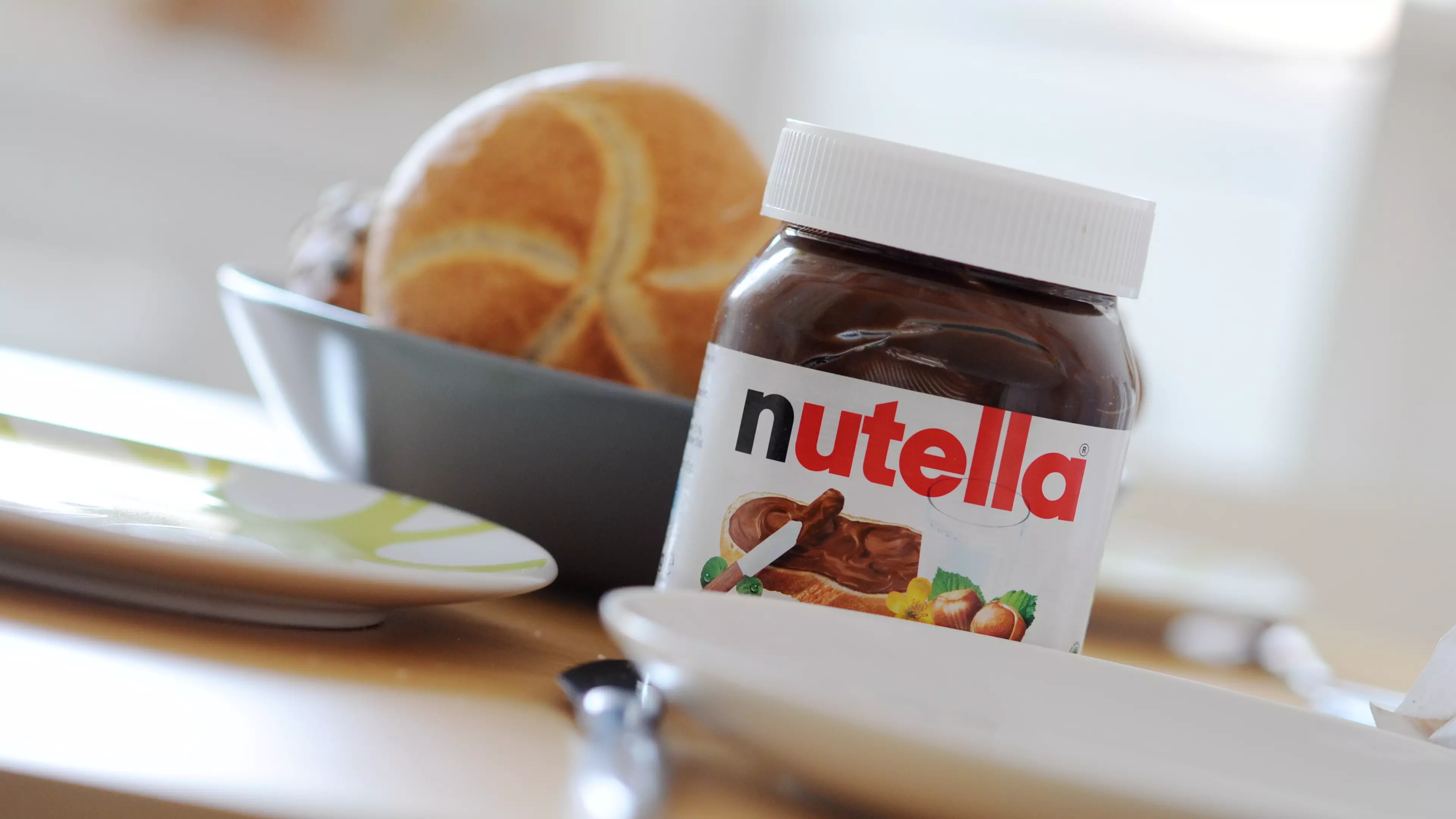 1kg Tubs Of Nutella Now Only £3.80 At Tesco, Which Is Even Cheaper Than Lidl