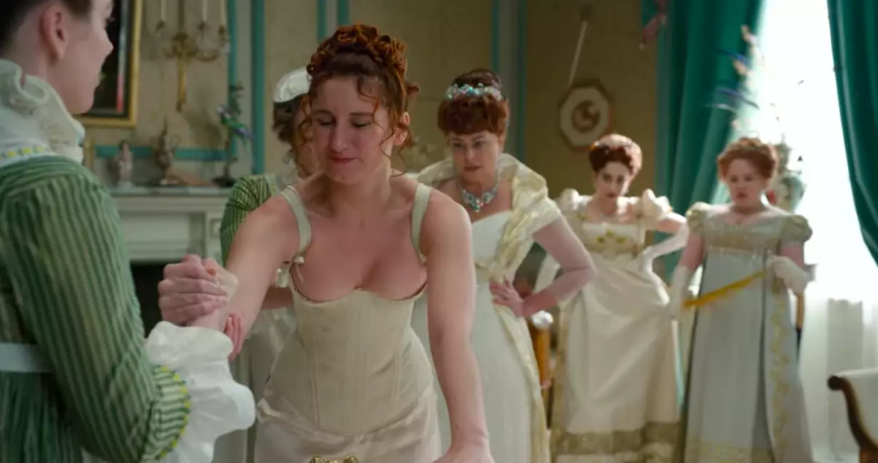 Penelope can be seen holding a huge feather in the very first scene of Bridgerton (