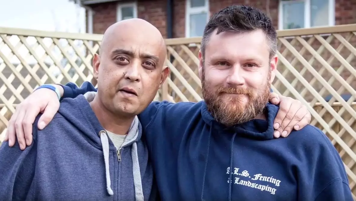 Boss Goes The Extra Mile And Builds Employee His Dream Home After He Is Diagnosed With Terminal Cancer