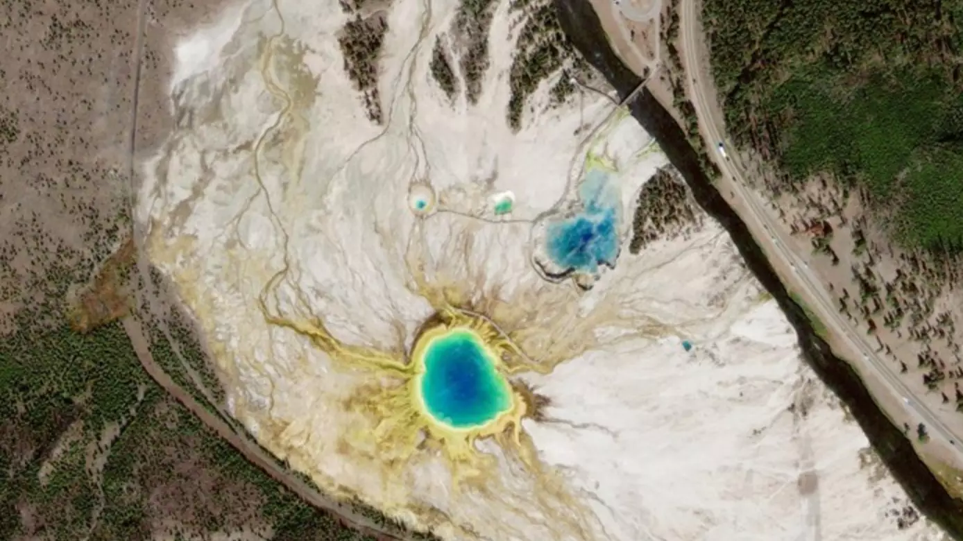 ​NASA Wants To Drill Into The Yellowstone Super Volcano To Save Humanity
