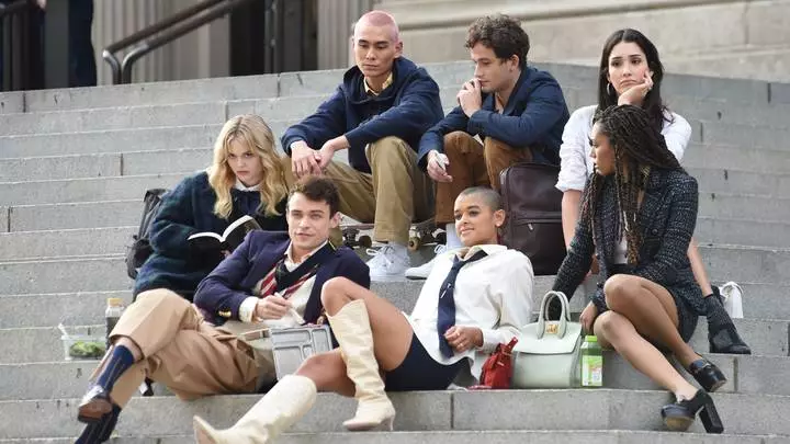 The cast of the new 'Gossip Girl' (