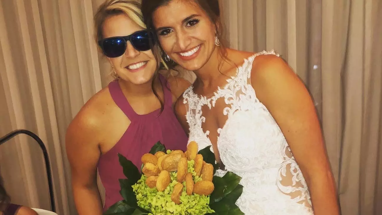Maid Of Honour Gives Bride A Bouquet Of Nuggets On Her Wedding Day 